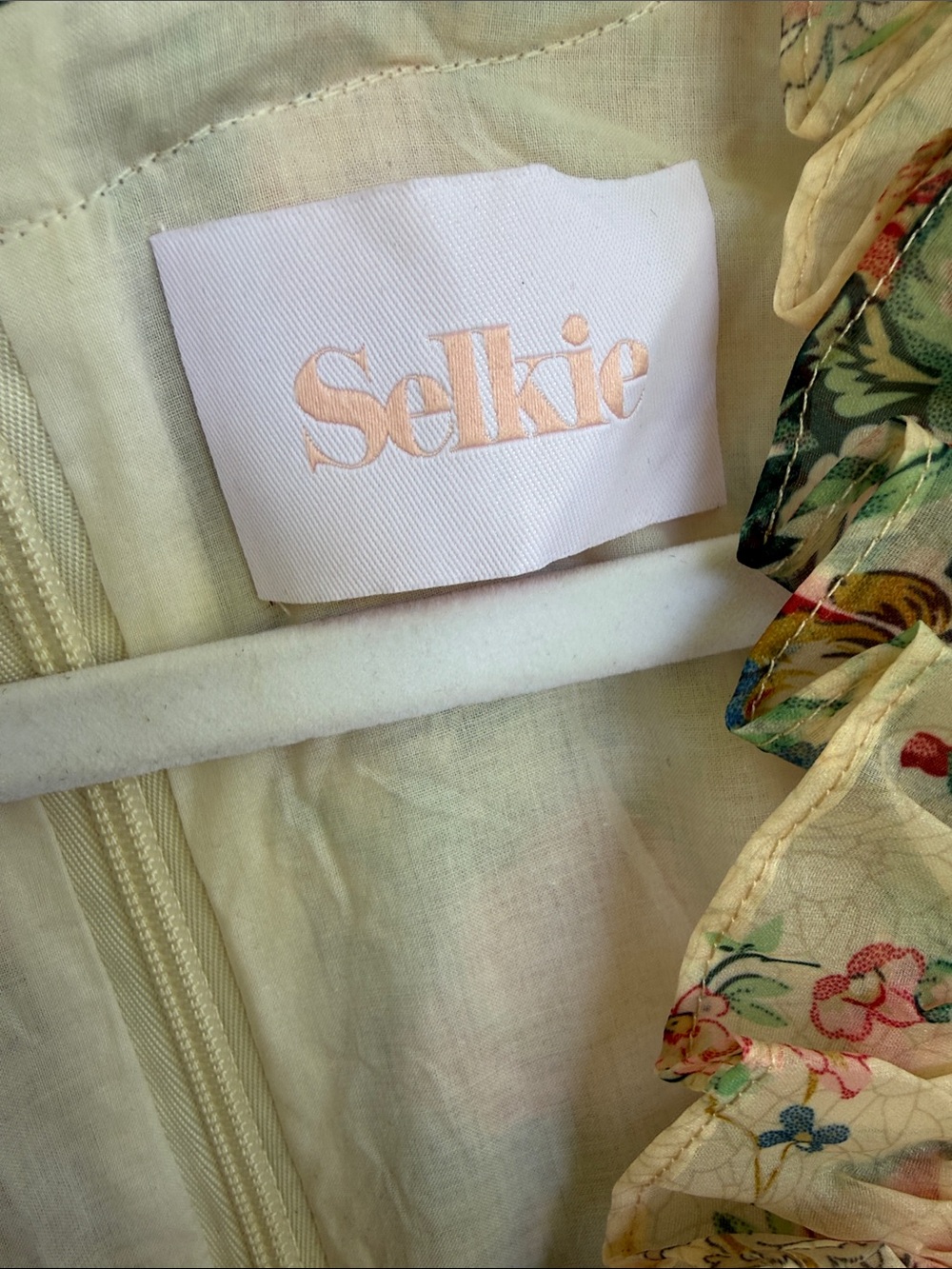 Selkie The Garland Marie Gown - Picture 3 of 8